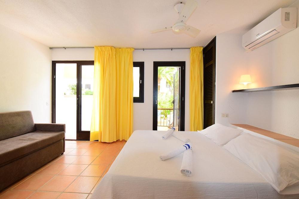 Club Cala Azul Otel Cala Llenya Dış mekan fotoğraf