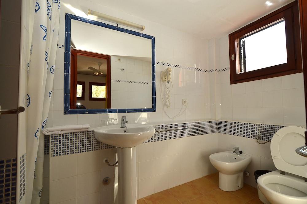 Club Cala Azul Otel Cala Llenya Dış mekan fotoğraf