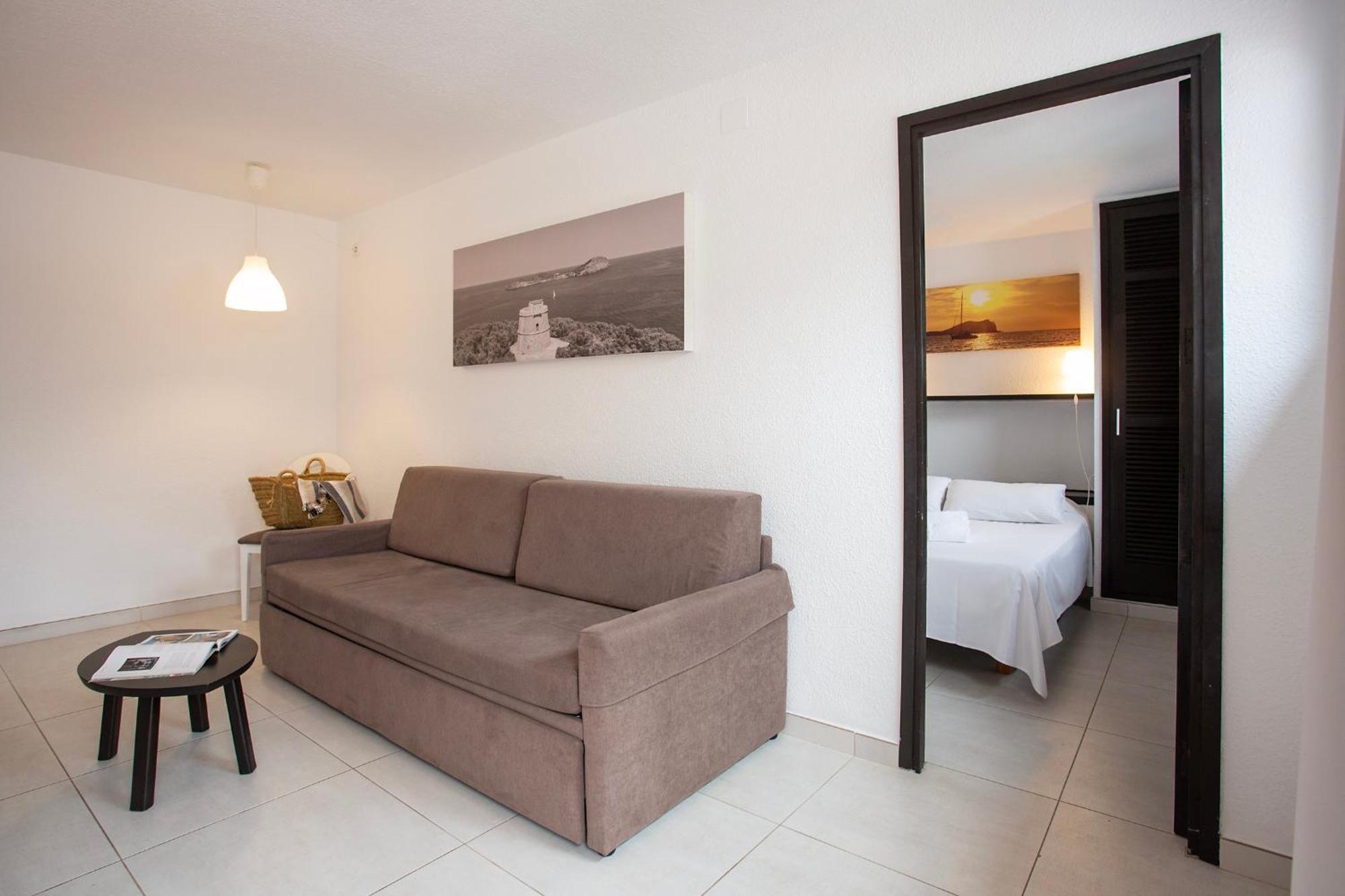 Club Cala Azul Otel Cala Llenya Dış mekan fotoğraf